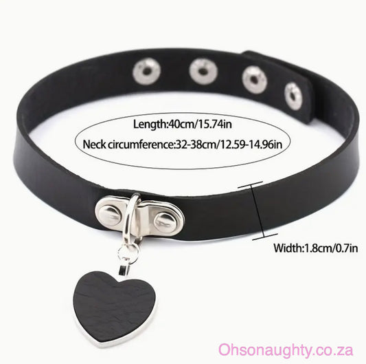 Faux Leather love collar+ metal chain Oh So Naughty